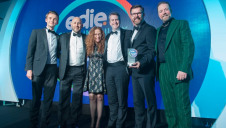 (L-R): Presenter edie’s senior reporter Matt Mace; the UBS
team; and compere Rufus Hound